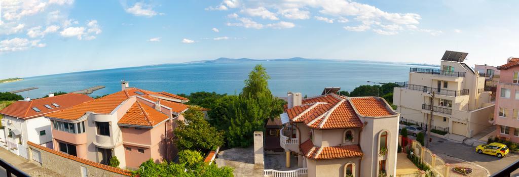 Apartment Sea View Burgas Esterno foto